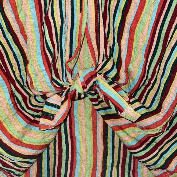 🐪 {FINAL SALE} UO Anya Tie Front Shirt - Picture 7 of 9